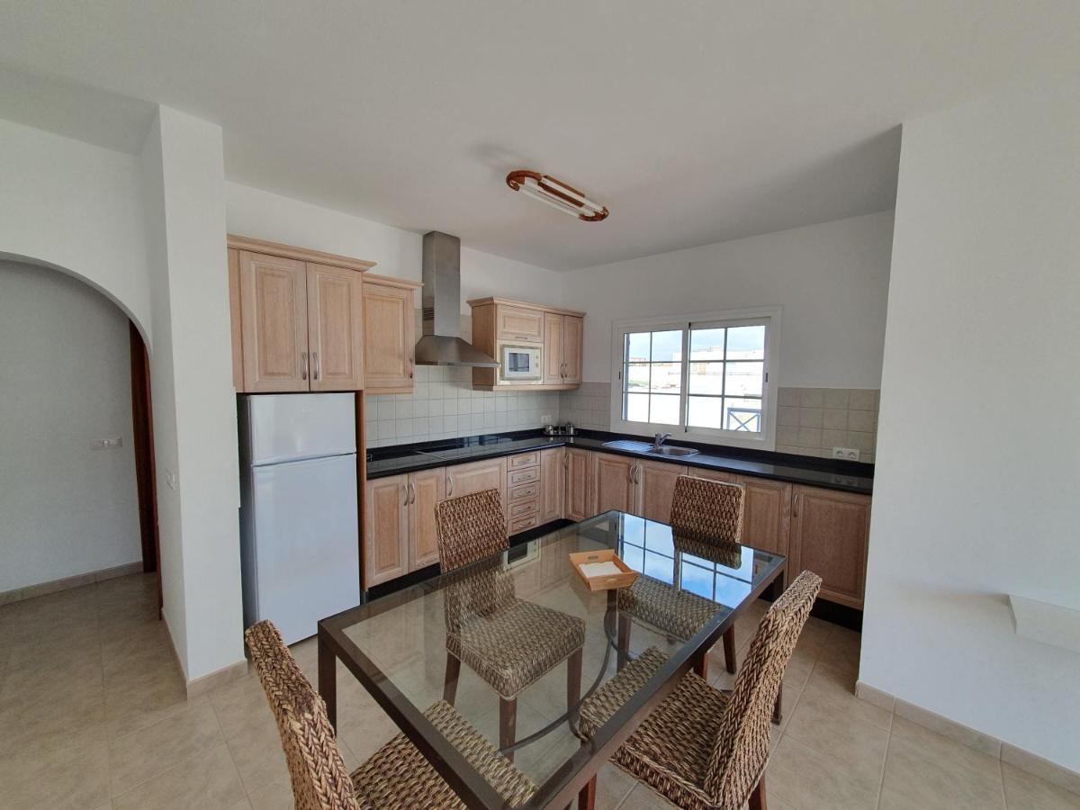 Apartamentos Graciosamar Caleta de Sebo Exteriör bild