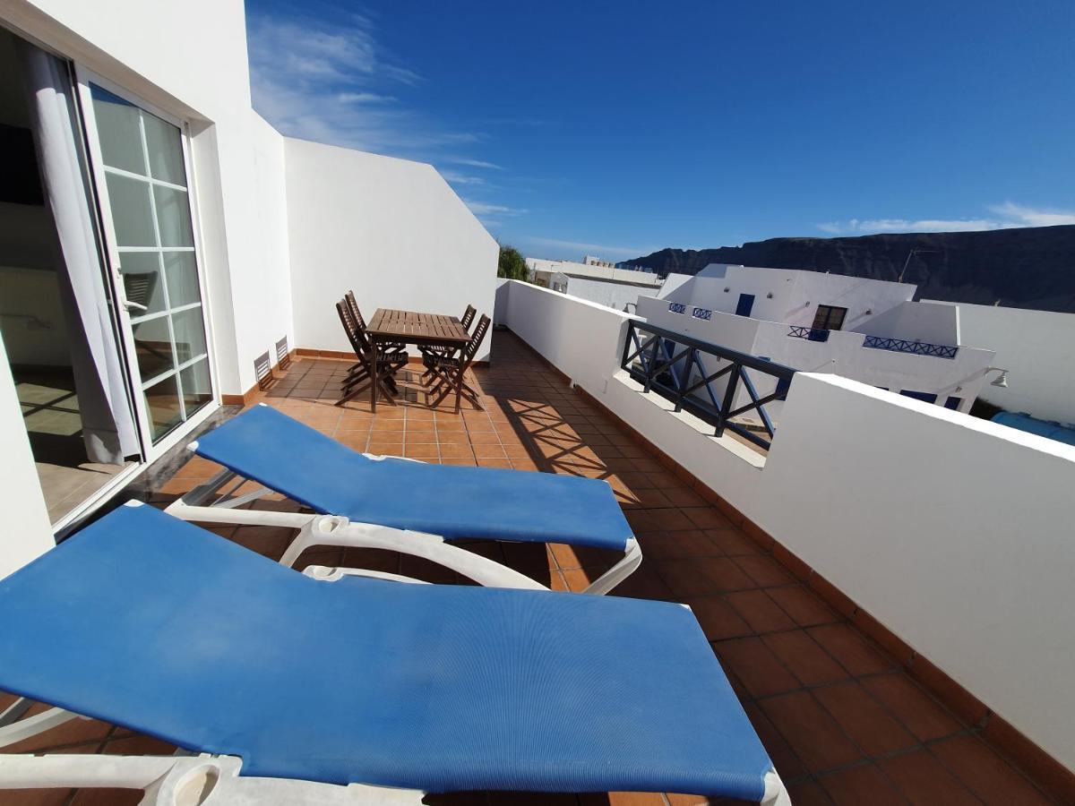 Apartamentos Graciosamar Caleta de Sebo Exteriör bild