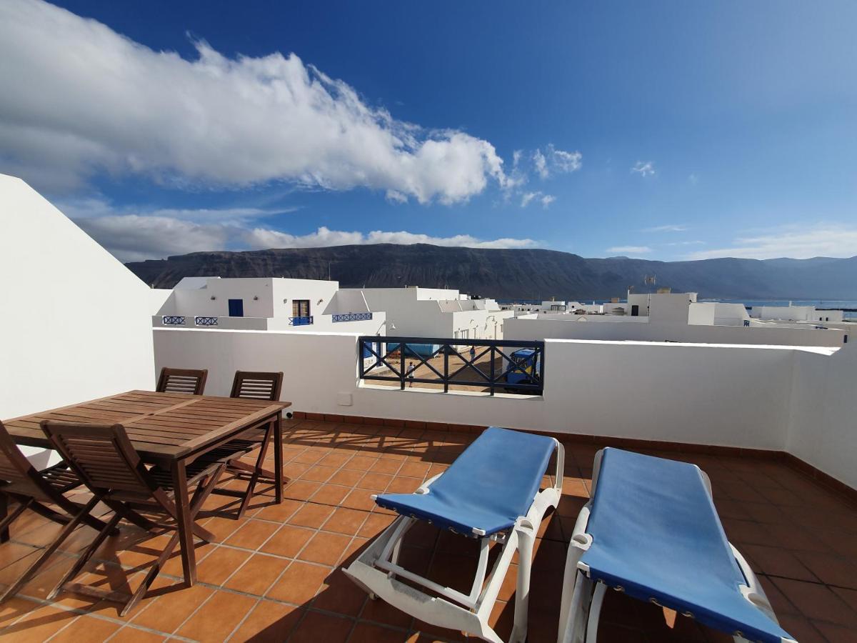 Apartamentos Graciosamar Caleta de Sebo Exteriör bild