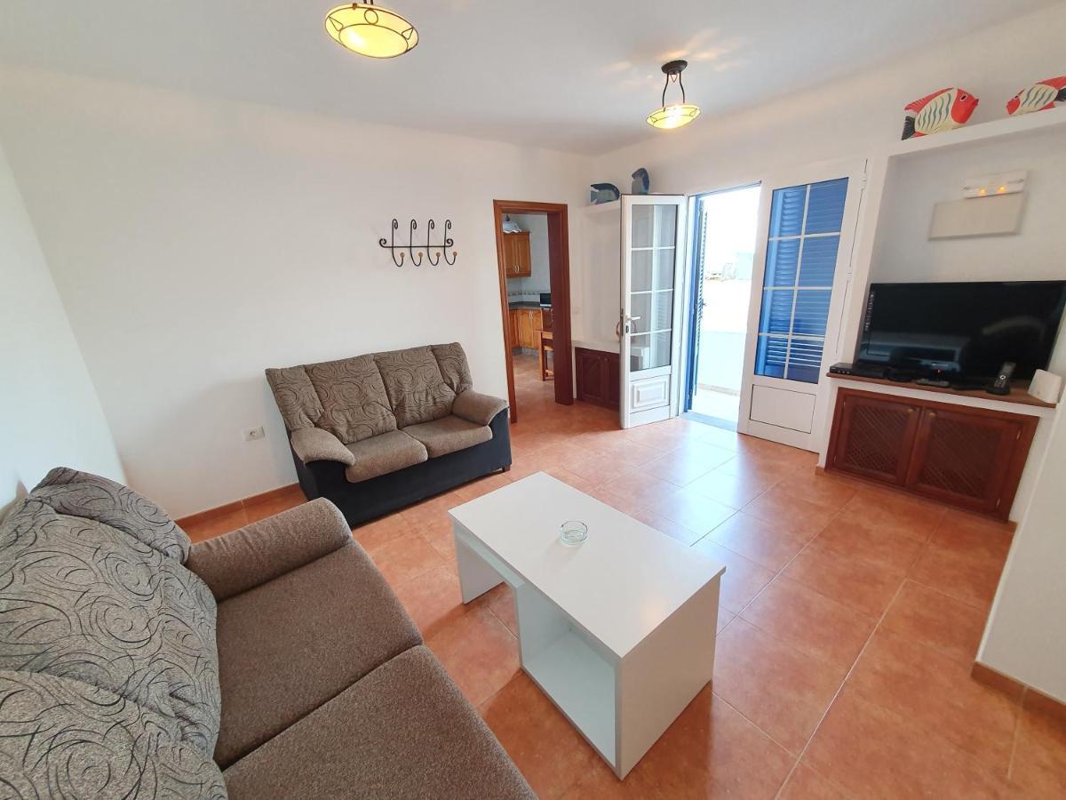 Apartamentos Graciosamar Caleta de Sebo Exteriör bild