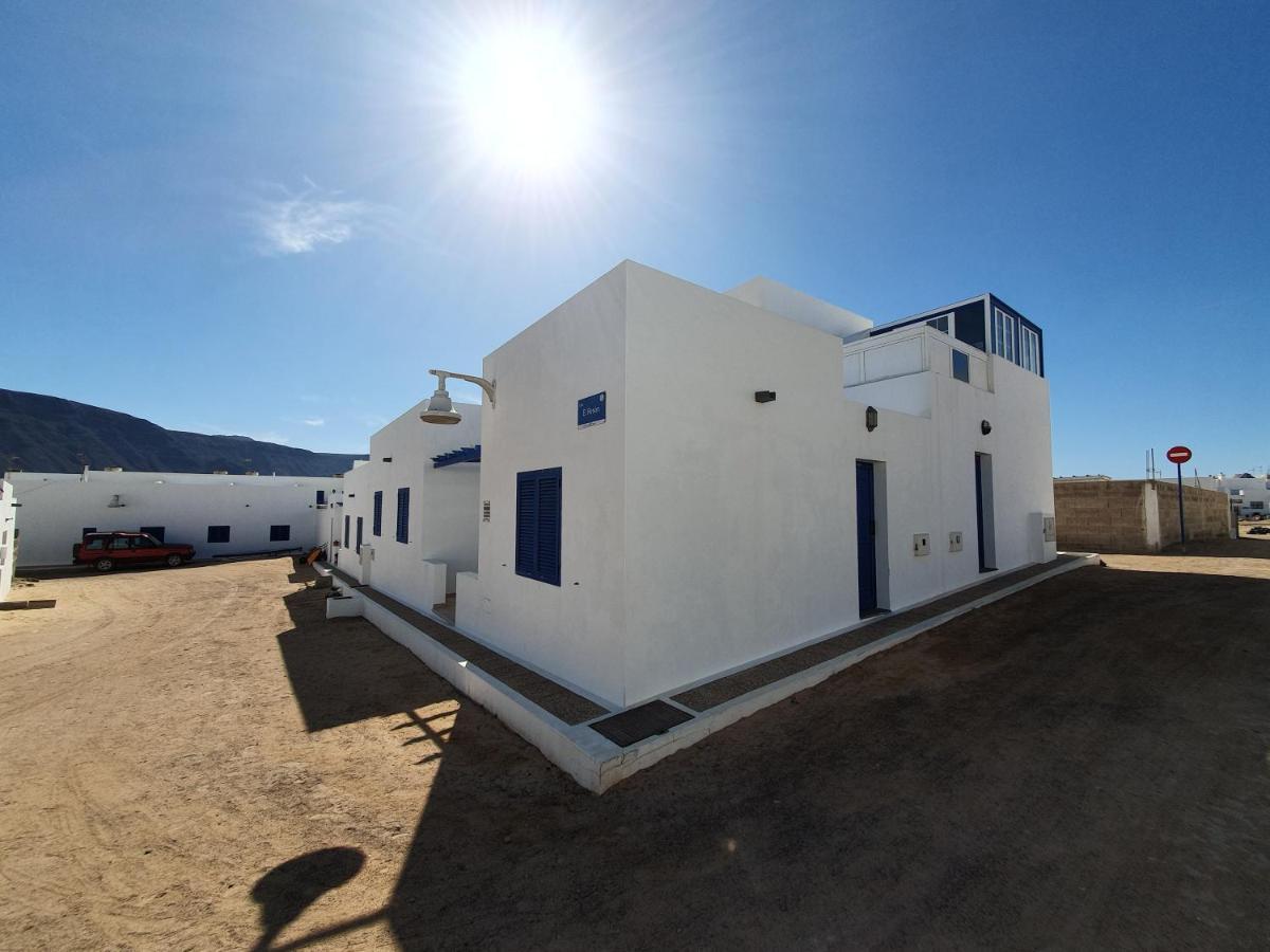 Apartamentos Graciosamar Caleta de Sebo Exteriör bild