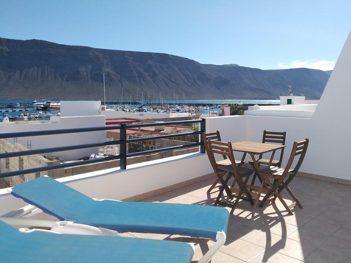 Apartamentos Graciosamar Caleta de Sebo Exteriör bild