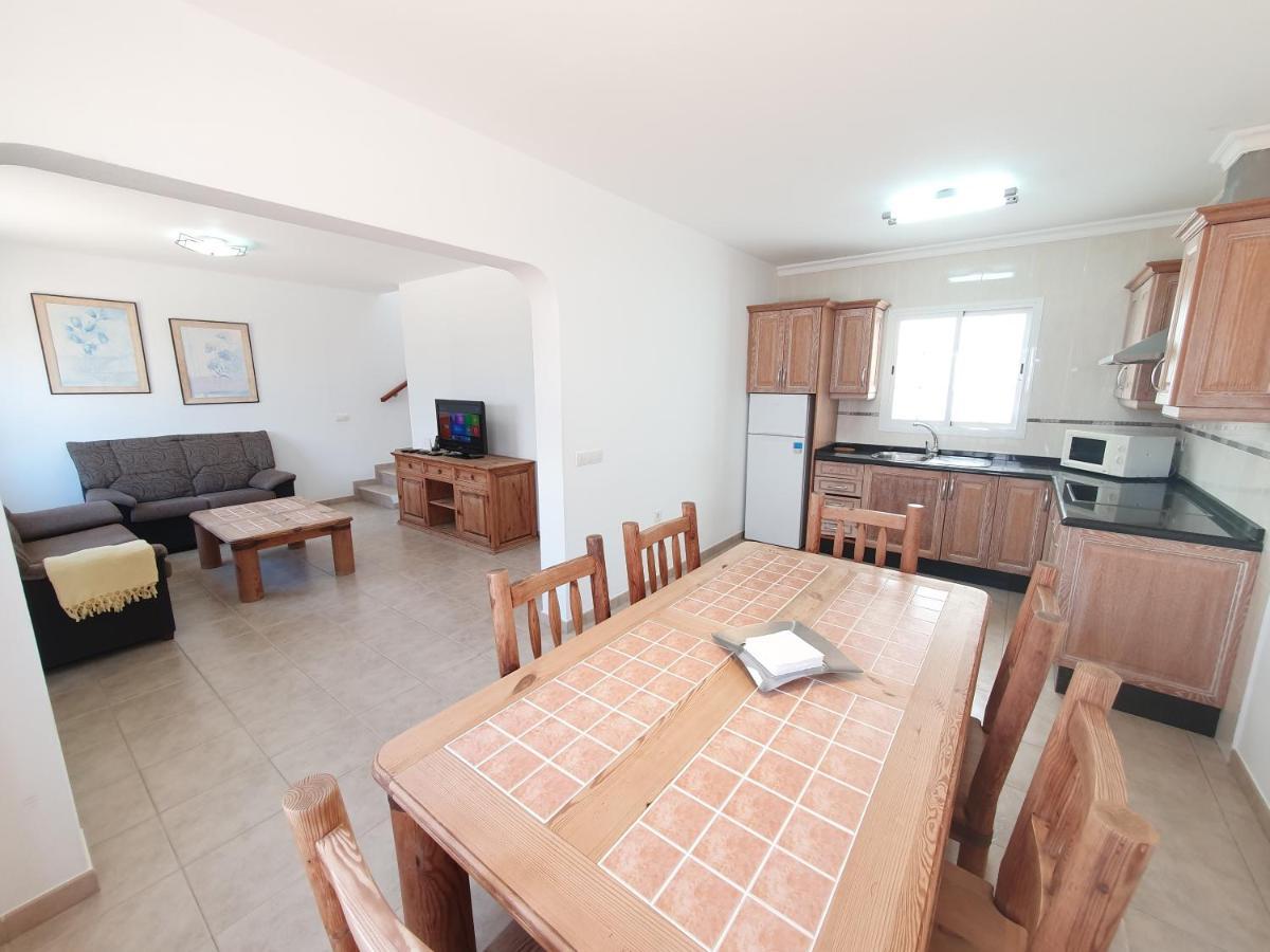 Apartamentos Graciosamar Caleta de Sebo Exteriör bild