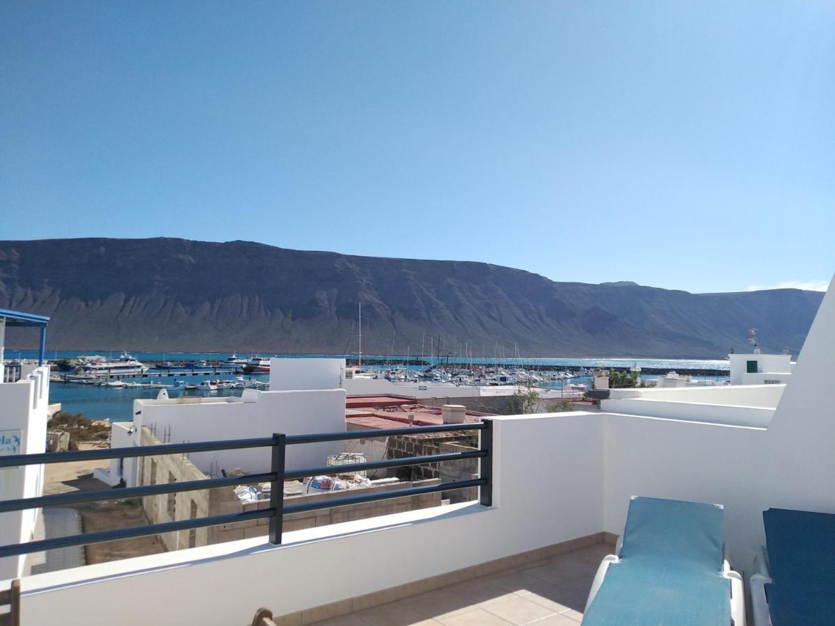 Apartamentos Graciosamar Caleta de Sebo Exteriör bild