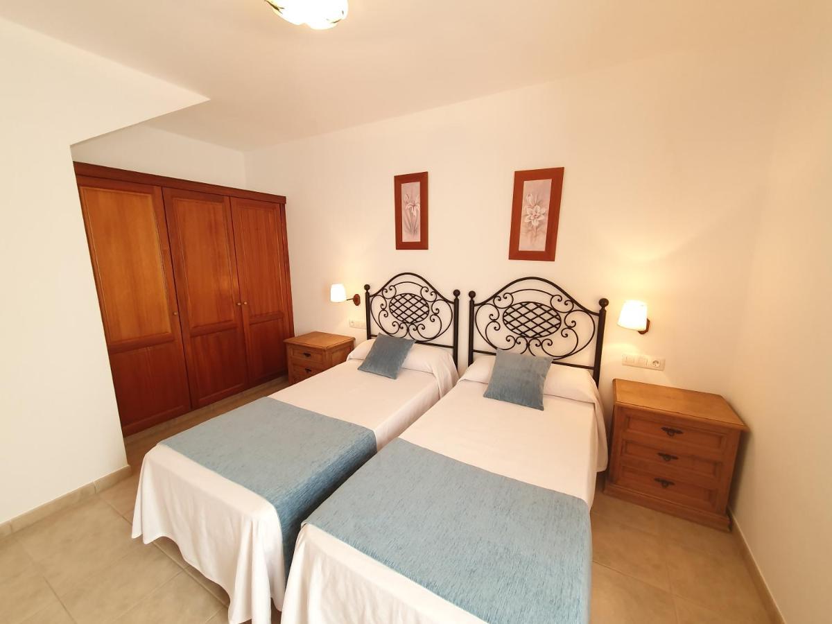 Apartamentos Graciosamar Caleta de Sebo Exteriör bild