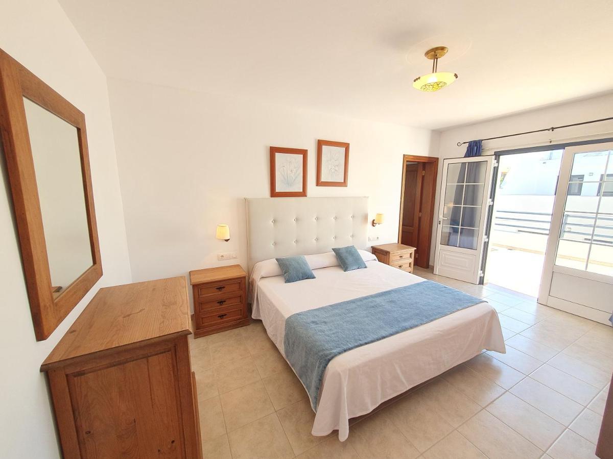 Apartamentos Graciosamar Caleta de Sebo Exteriör bild