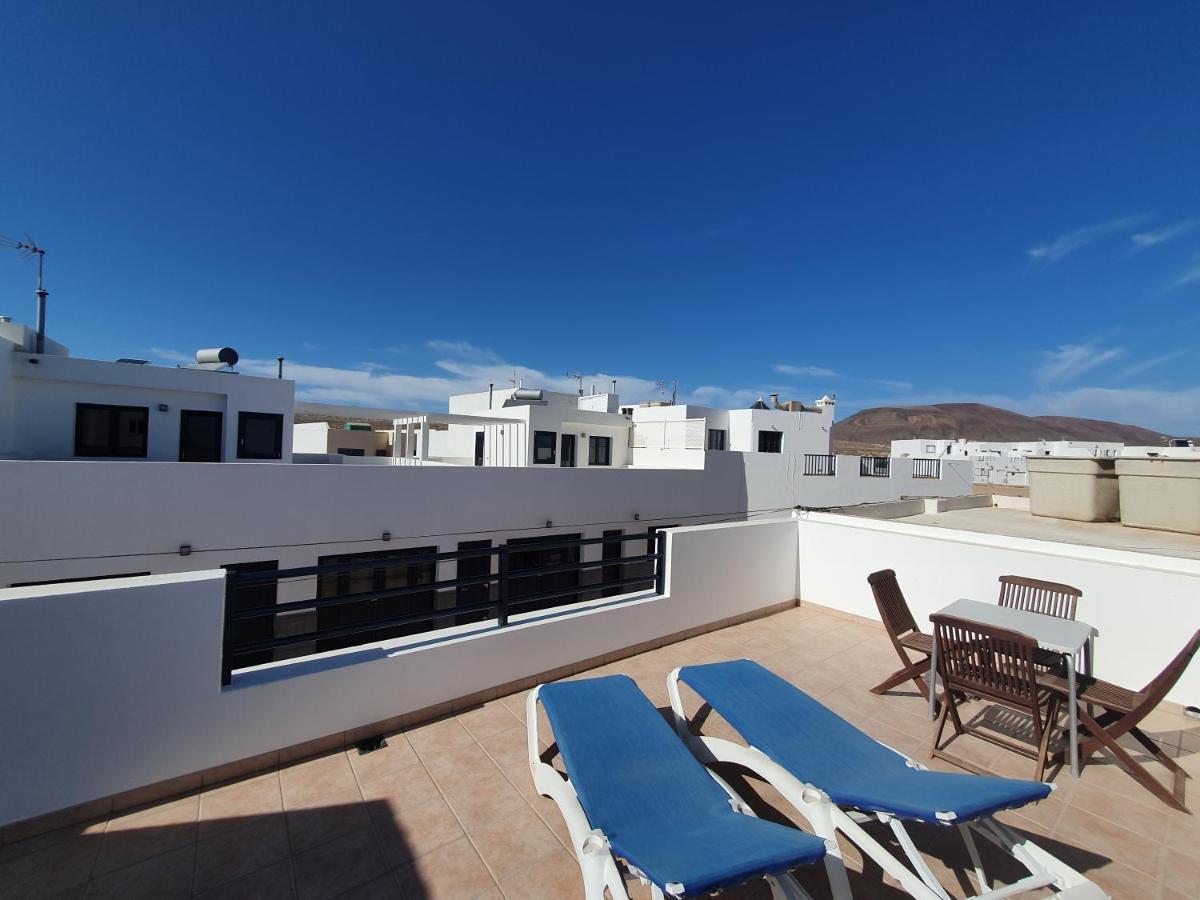 Apartamentos Graciosamar Caleta de Sebo Exteriör bild