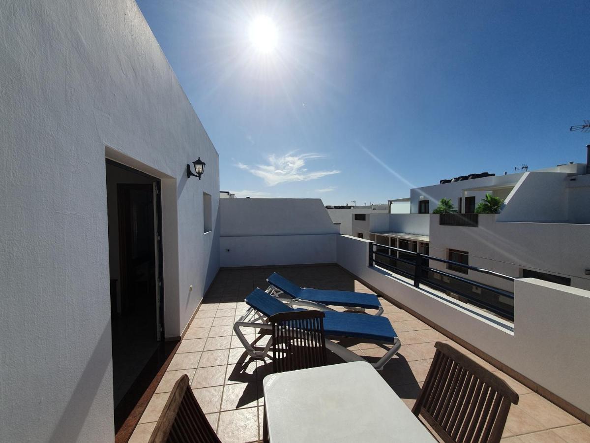 Apartamentos Graciosamar Caleta de Sebo Exteriör bild