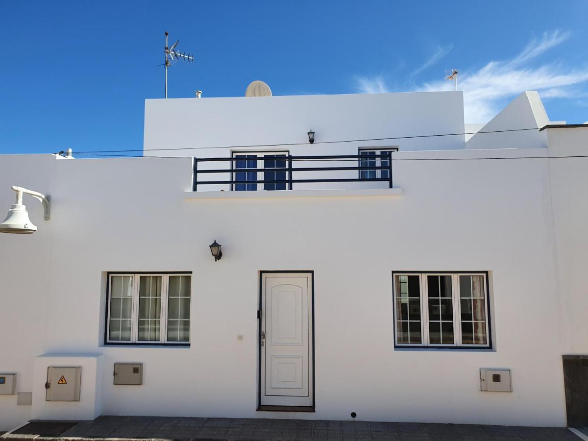 Apartamentos Graciosamar Caleta de Sebo Exteriör bild